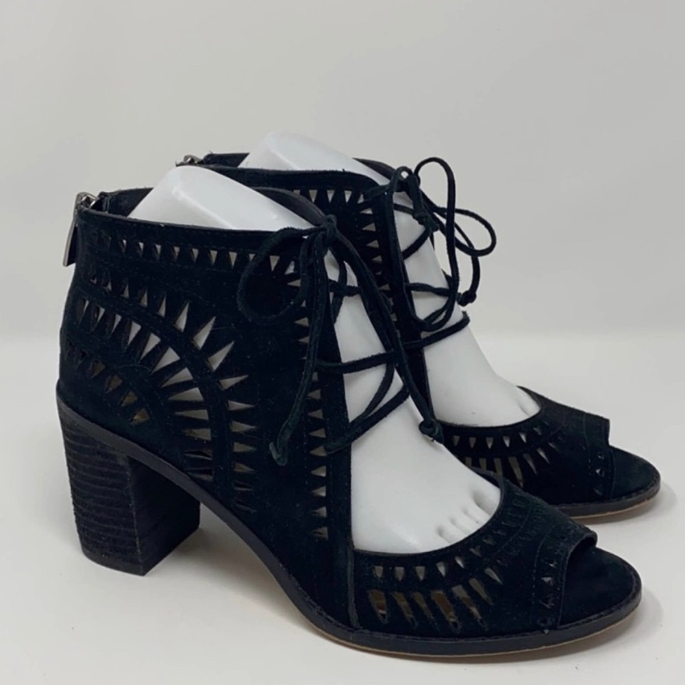 Vince Camuto Women's Chunky Heel Black Suede Sandal